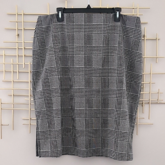 Plaid Pencil Skirt - Picture 1 of 6